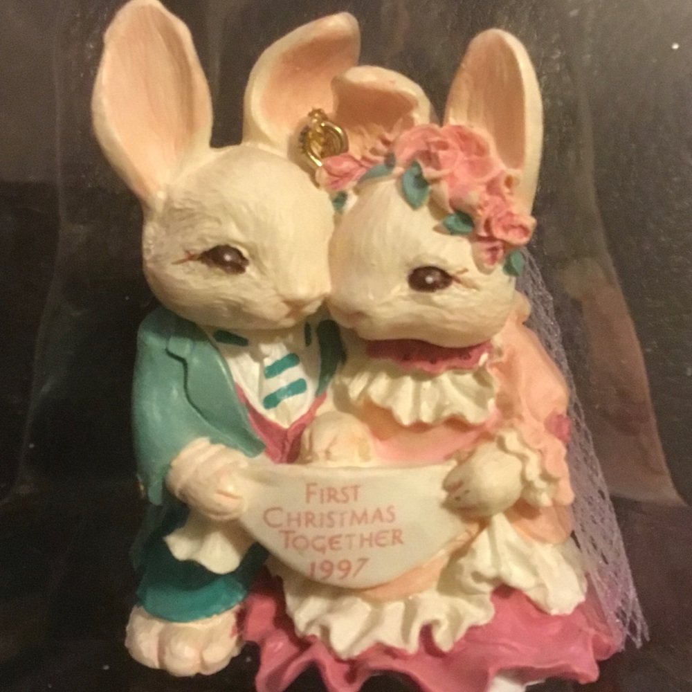 Hallmark “First Christmas Together 1997” Keepsake Christmas Ornament